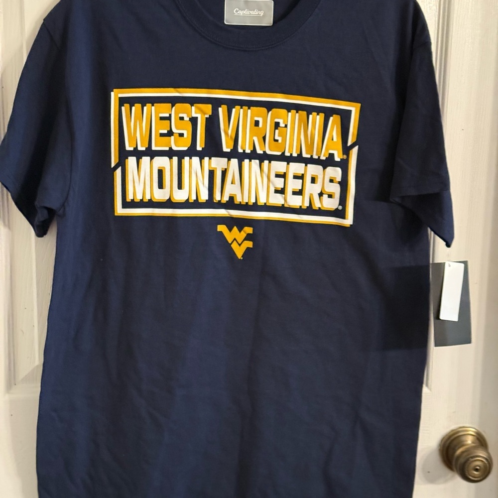 West Virginia Mountaineers Navy Blue T-Shirt SZ Medium NWT